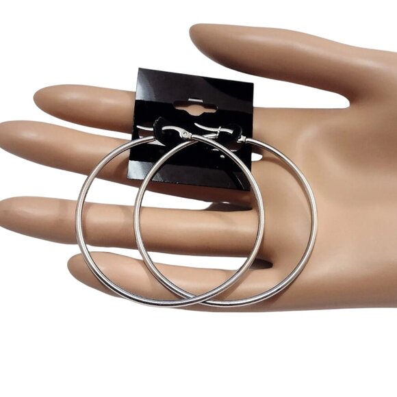 2 Inch 50mm Thin Hoop Pierced Post Earrings Silver Tone 2mm Band - Picture 4 of 4